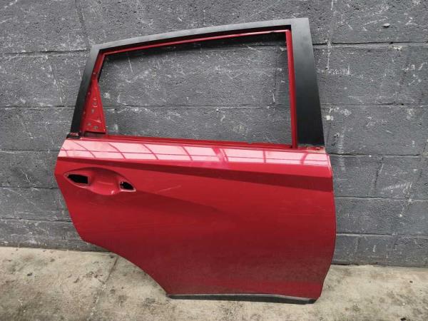 PORTE ARRIERE DROIT HYUNDAI - Vue 1